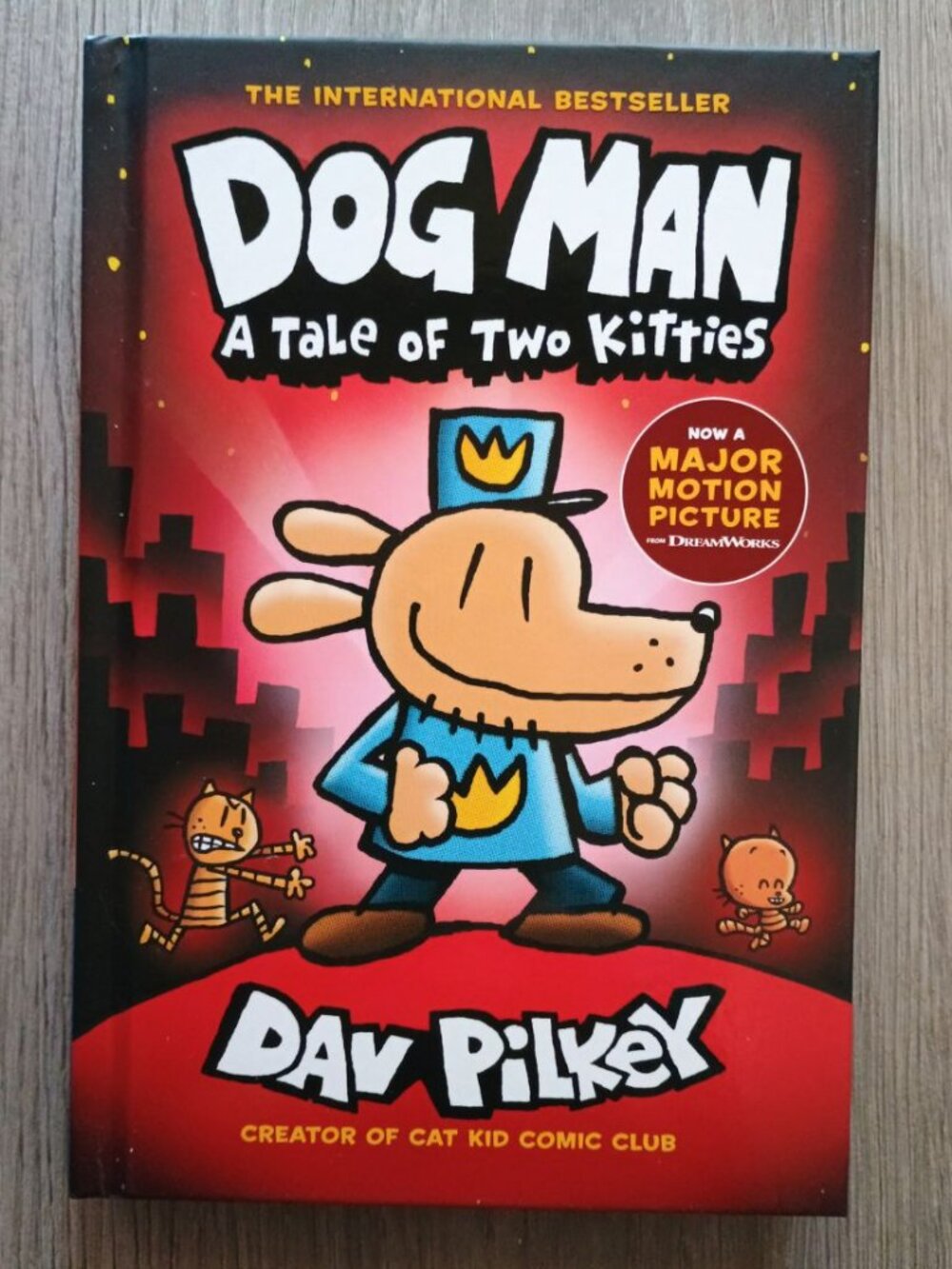 *NEW* Dogman: A Tale of Two Kitties, Volume 3 - Dav Pilkey (Hard Cover)